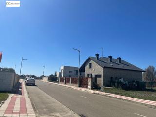 Residential Plot in Villaquilambre. Parcela de 429m en villarodrigo