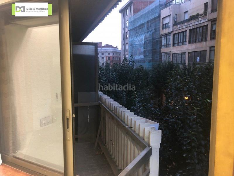 Foto 466e8d2c-4b1c-42c5-ba25-ed85efec1540. Office space in Centro Ciudad León