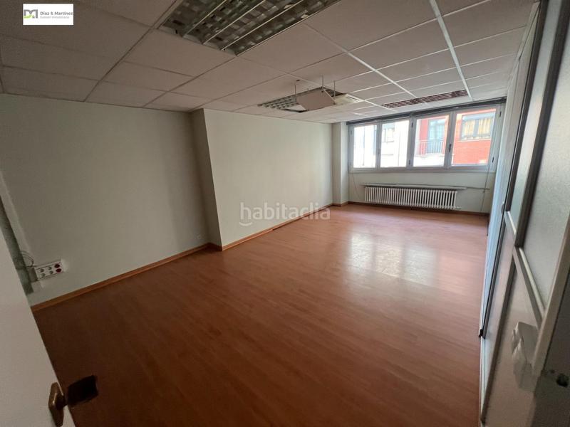Foto aa19ae71-f79d-4be5-8fc9-01df4a5a0706. Local comercial a Centro Ciudad León