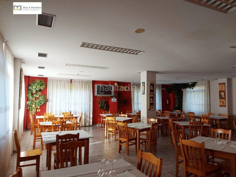 Foto 877a3454-a829-4104-b824-0025700dc1c2. Local comercial a Robla (La)