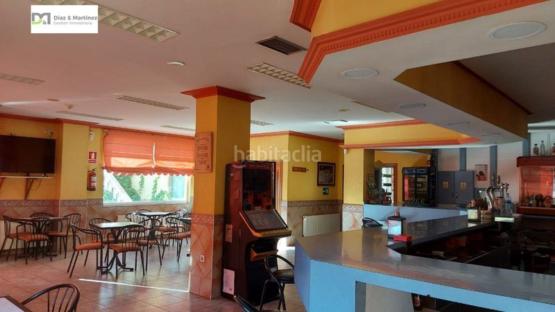 Foto ba6ba442-bfd6-49fb-b950-cf62aa067a62. Local comercial a Robla (La)