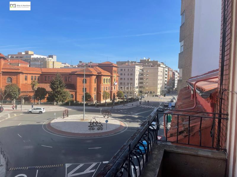 Foto 0da8a4dd-8a3f-465e-8c8c-3f79dff3af64. Pis amb calefacció a Centro Ciudad León