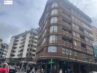 Location Appartement à Centro Ciudad. Excelente vivienda de 5 dormitorios en la inmaculada