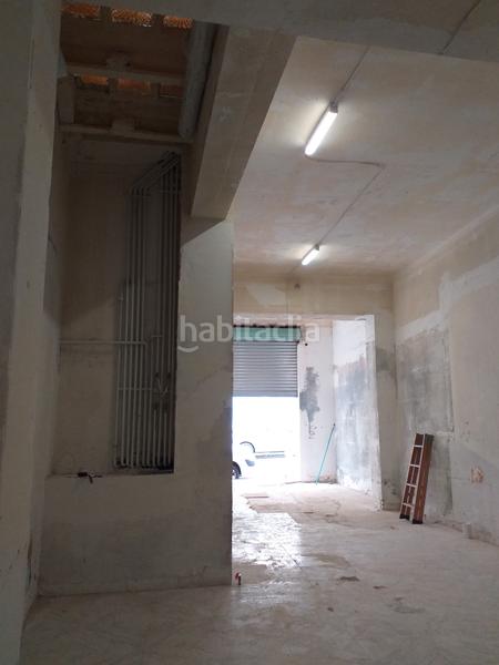 Foto 5e2edd50-3493-436b-9e41-f95414167232. Rent business premise in carrer de torns 26 in Sants-Badal Barcelona