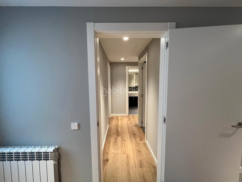 Foto 28f98fb9-3ad8-4ab3-9ca8-2bbe0f10b934. Pis a carrer d'amílcar 129 a La Font d´en Fargues Barcelona