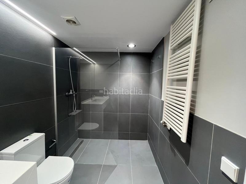 Foto 3e6352ee-7a30-4386-b5ba-59132040fe56. Pis a carrer d'amílcar 129 a La Font d´en Fargues Barcelona