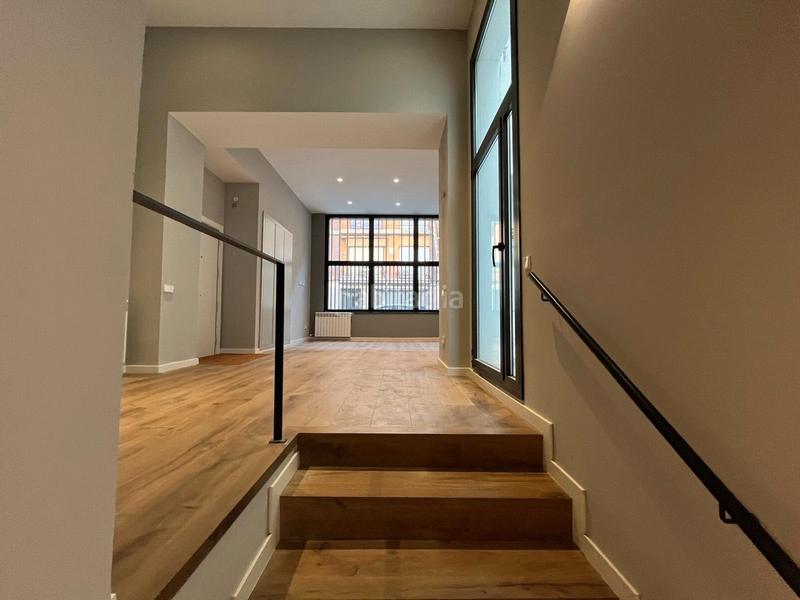 Foto 460e6b0e-438e-473d-95d8-17a8ec5621a9. Pis a carrer d'amílcar 129 a La Font d´en Fargues Barcelona