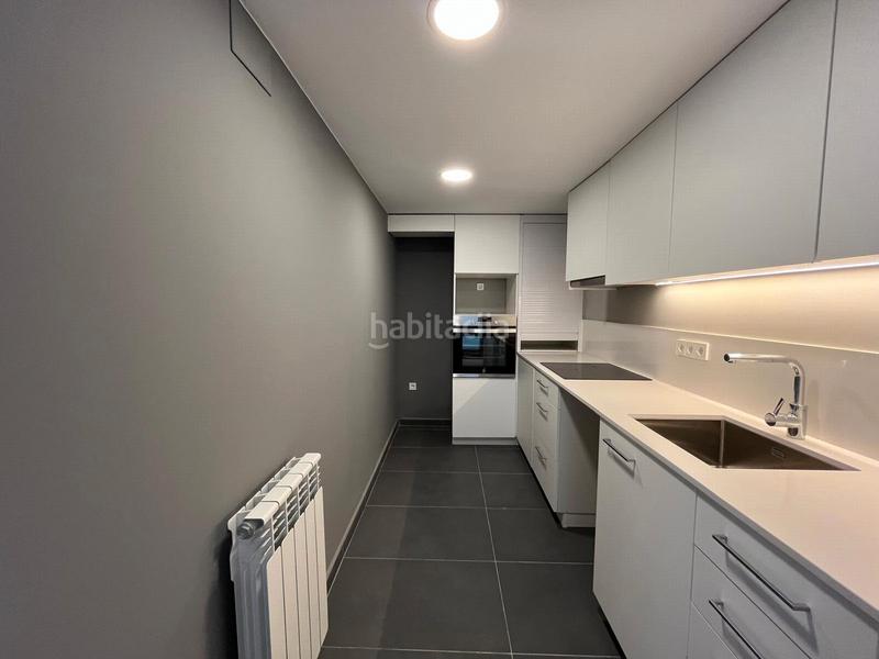 Foto 8c298b96-c006-4b44-b3bb-eff027927c79. Pis a carrer d'amílcar 129 a La Font d´en Fargues Barcelona