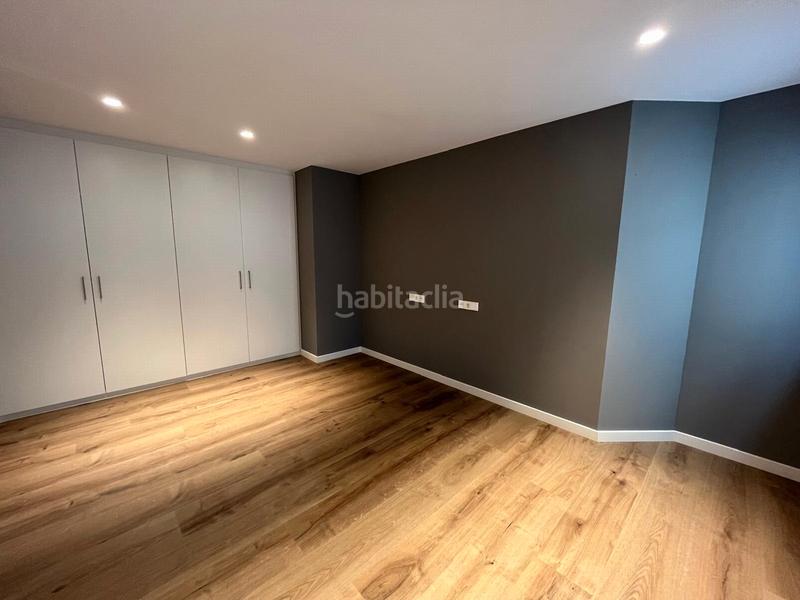 Foto d06469e8-896e-4645-8774-6d11cefff9ef. Pis a carrer d'amílcar 129 a La Font d´en Fargues Barcelona