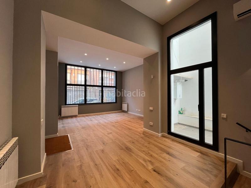 Foto ed5c4daa-7ddd-4d2e-83e5-665bcd6cbccb. Pis a carrer d'amílcar 129 a La Font d´en Fargues Barcelona