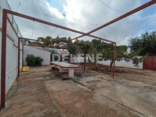 Casa adossada a Hellín. 2685 casa con patio en mingogil