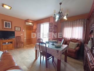 Piso en Hellín. 2765 piso muy luminoso con trastero,  avenida de la libertad