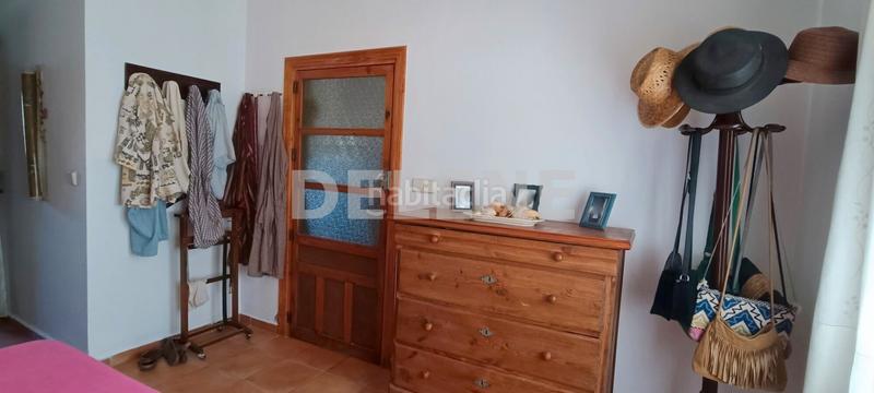 Foto 34da86aa-a669-47a5-a80c-d3fd11fb7e42. Masia amb xemeneia aparcament piscina a Pozohondo