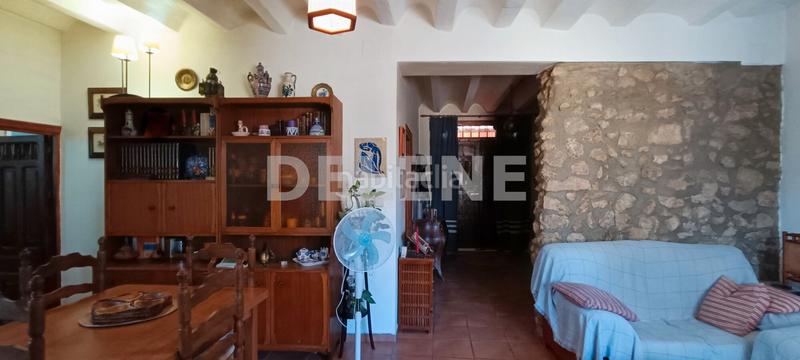 Foto 3da06077-2427-479d-a6c2-3141503e6e61. Masia amb xemeneia aparcament piscina a Pozohondo