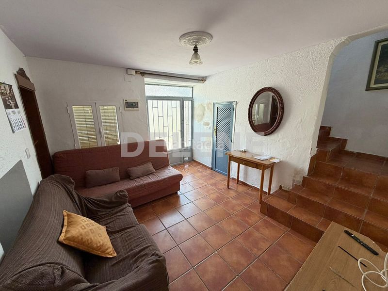 Foto 2f7b3261-2072-4fb6-8771-82942d5ff45f. Casa a Hellín