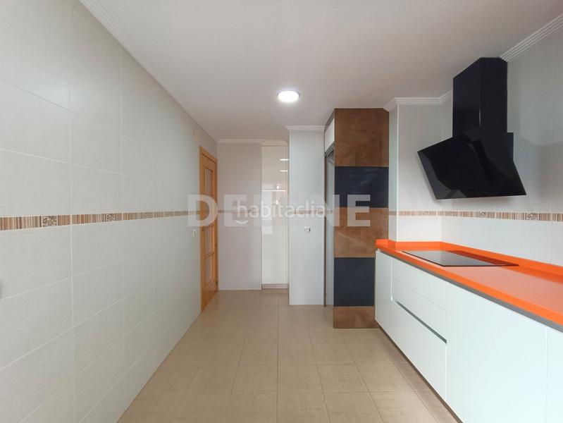 Foto dbe6babe-7321-4f1b-aedb-c50d70ea3067. Appartement avec parking dans Hellín