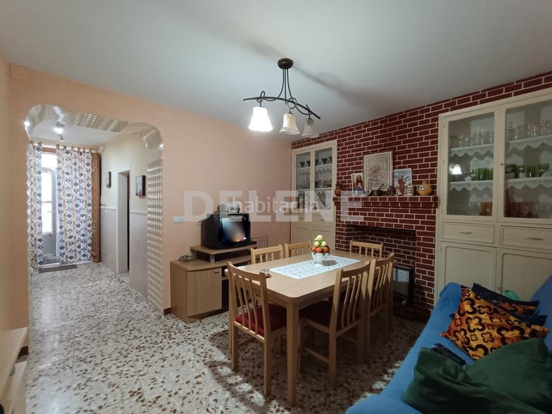 Foto 8309f789-b8b9-4813-9822-366bfd7690c0. Maison avec cheminée dans Hellín