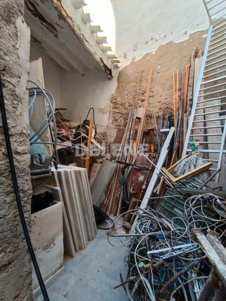 Foto 547c19de-21ea-4433-a7df-fc39e6ea77b0. Casa aparellada amb aparcament a Hellín