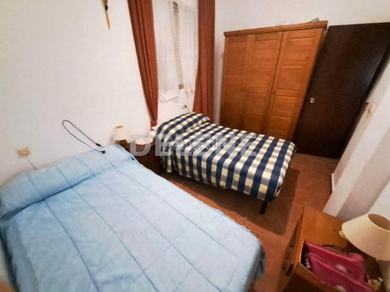 Foto 55e22047-a76c-4043-b2f2-38726cac6c7f. Casa amb xemeneia calefacció aparcament a Pozohondo