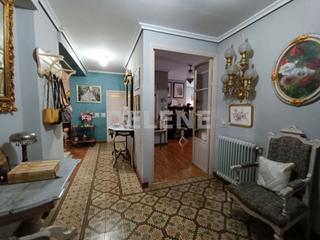 Pis en Helln. 2882 piso con garaje, terraza y patio, zona plaza nueva