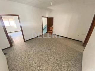 Appartement à Hellín. 2832 piso, zona colegio isabel la católica