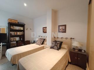 Pis en Helln. 2841 piso con dos patios, garaje, trastero y piscina comunitaria