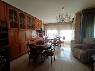 Pis en Hell�n. 2908 piso con garaje y balc�n, zona gran v�a