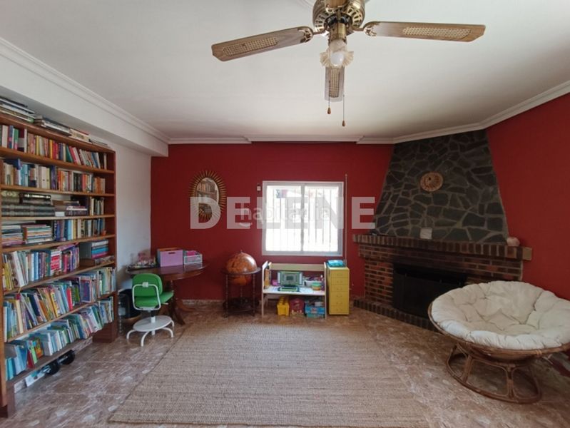 Foto dcd6f32b-505c-469c-b41a-beb023ade457. Xalet amb xemeneia a Hellín