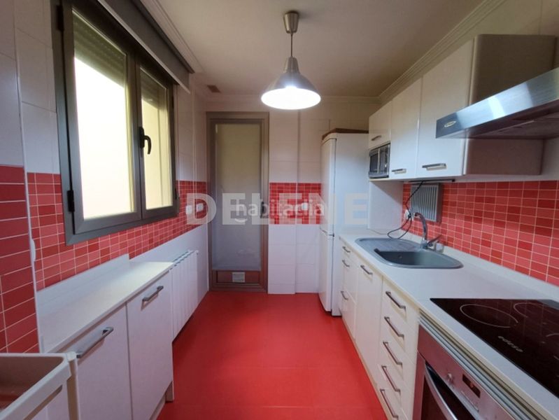 Foto 6ded73ca-7005-4ecc-b416-251932bfa006. Pis amb calefacció aparcament a Hellín