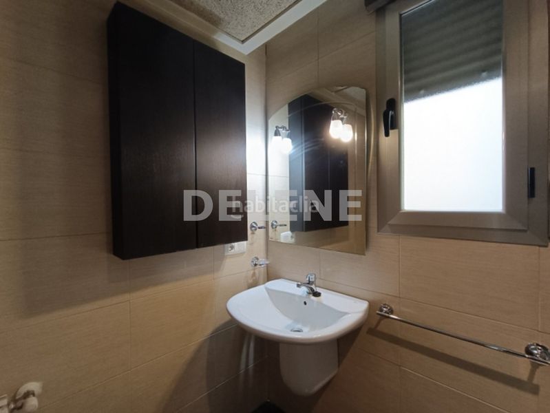 Foto dcf59ebf-6048-4b44-a519-e7bc9602629b. Pis amb calefacció aparcament a Hellín