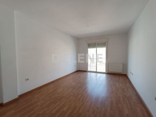 Duplex in Hellín. 2954 piso duplex con garaje y trastero, zona piscina ribera