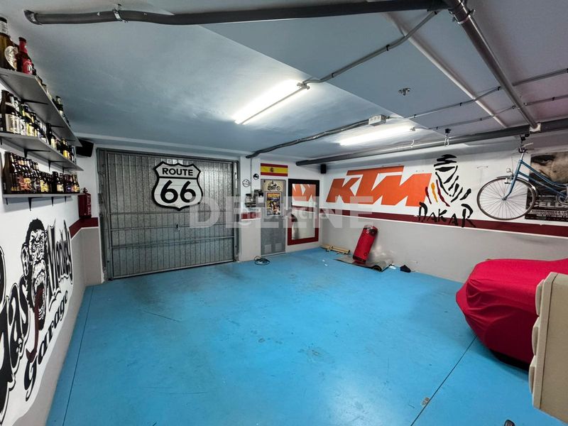 Foto 0429d4b3-8ebd-45f5-b70b-44b6da484a99. Casa adossada amb calefacció aparcament a Hellín