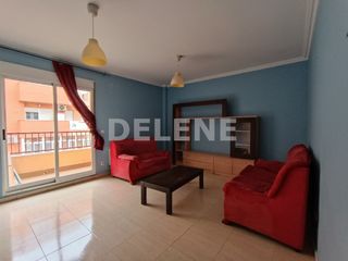 Appartement à Hellín. Piso con garaje, zona mercadona