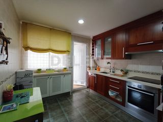 Pis a Hellín. 2974 piso con terraza, zona mercadona