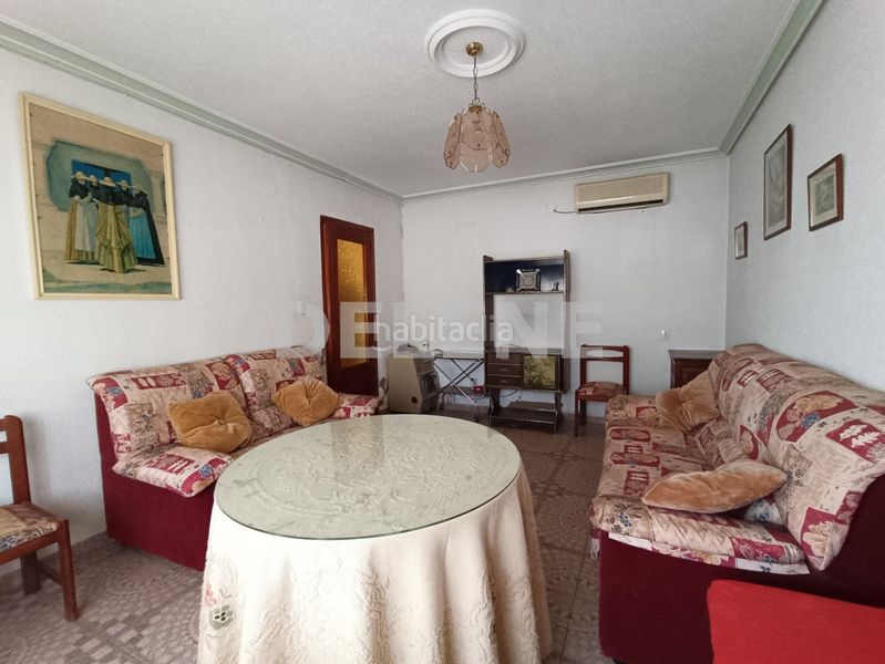 Foto 97d17005-0f69-4ab4-9519-86fcadd76f39. Maison avec cheminée dans Hellín