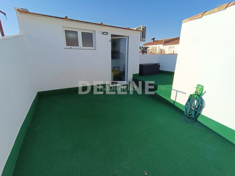 Foto e8953823-f06a-4bae-85a5-452a615f52d7. Casa adossada a Hellín
