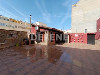 Pis en Hell�n. 2983 piso con patio, zona parque