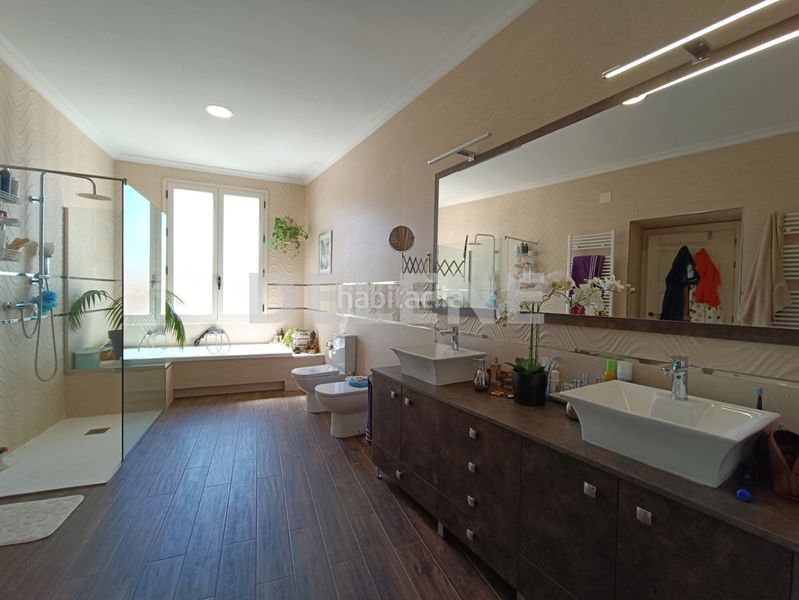 Foto a1f1740b-2603-4818-8068-60c44e8a7ed3. Haus mit heizung pool in Hellín