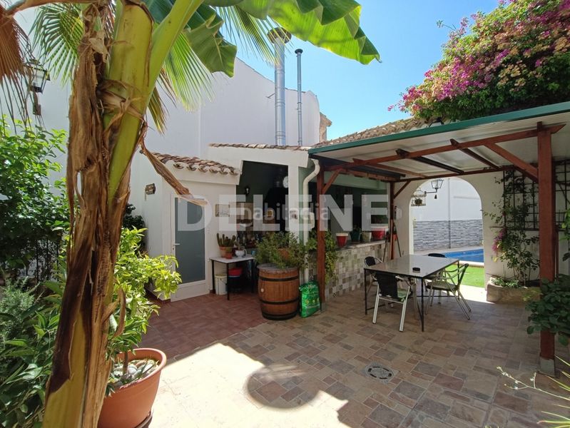 Foto cbe9e7f3-6d17-4f19-b847-0d06ee06c59e. Haus mit heizung pool in Hellín