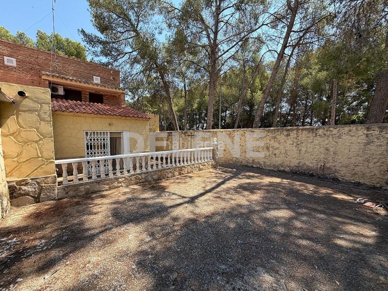 Foto 92341085-2bb0-4d49-8ab4-544cf6d5d1f3. Maison avec cheminée dans Hellín