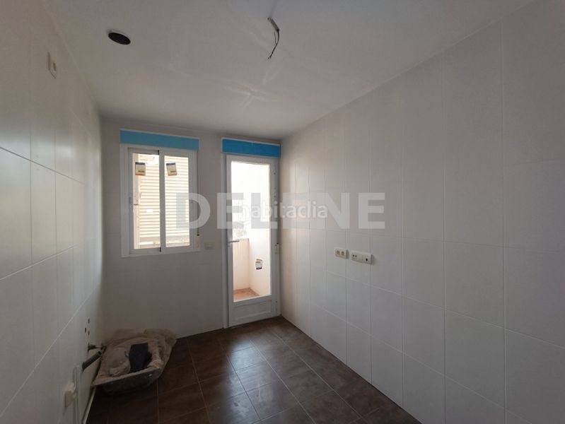 Foto bb345543-e0f4-442e-aff8-13e0eff71c45. Duplex con riscaldamento in Hellín