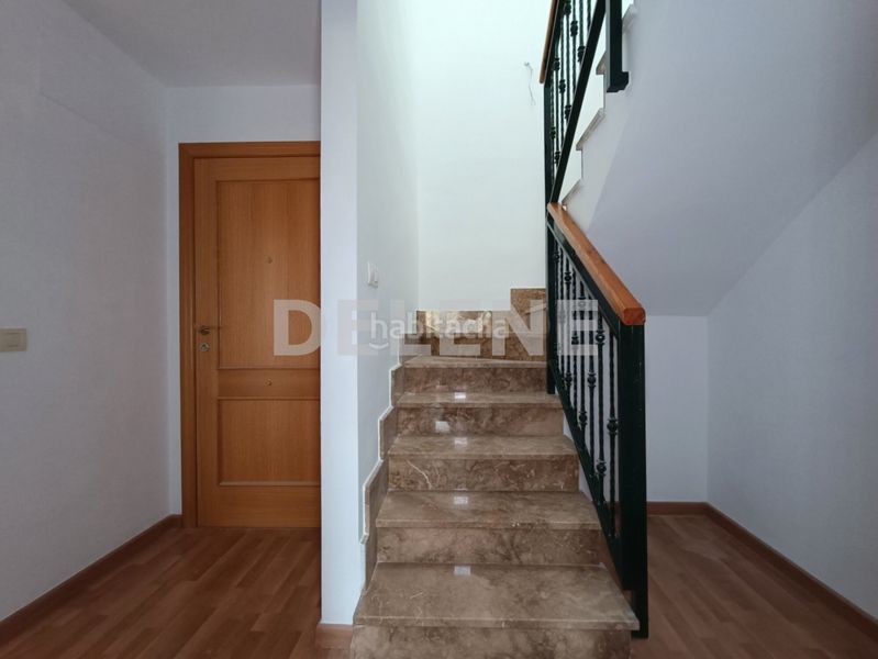 Foto c2cdae18-5418-4c92-a4eb-e0d051b52779. Duplex con riscaldamento in Hellín