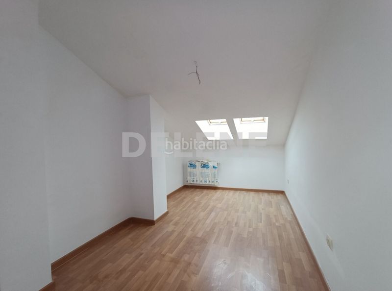 Foto d8be9210-d2cc-45be-8656-a5e97c99a763. Duplex con riscaldamento in Hellín