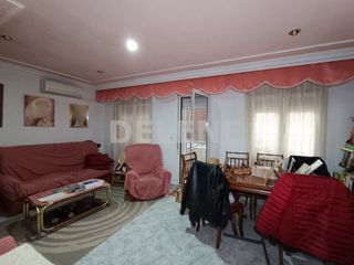 Pis a Hellín. 3005 piso, zona jardin de los tamborileros