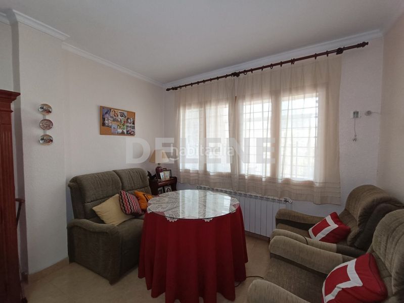 Foto 1cf3984d-37b6-4a9e-840d-7ff5ded2c37e. Towny house with heating in Tobarra