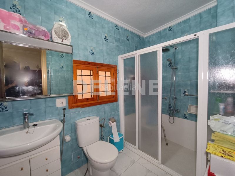 Foto 51b15f3d-b457-4136-a244-677c77285784. Towny house with heating in Tobarra