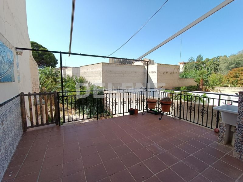 Foto a7298628-1964-4a51-8afe-d9237cefec5f. Towny house with heating in Tobarra