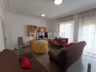 Appartement à Hellín. 3015 piso, zona policia local