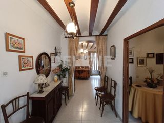 Maison jumelée à Hellín. 3019 casa tres plantas, zona ayuntamiento