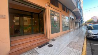 Location Local commercial à Calle batalla del salado 8